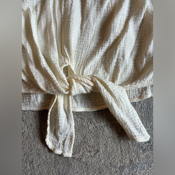 Red Haute Tank (Evereve) - Picture 2 of 4